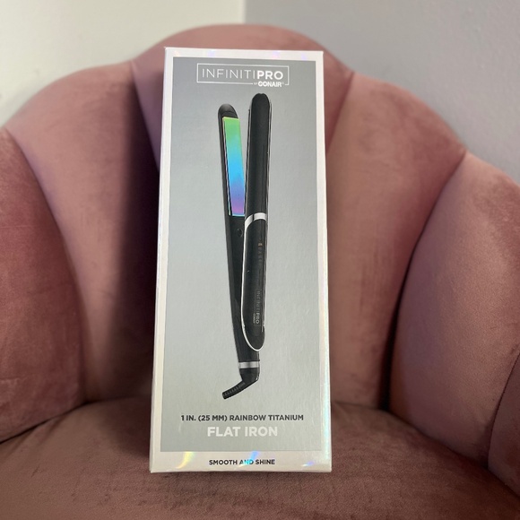 BNIB Infiniti Pro Flat Iron - Picture 1 of 2